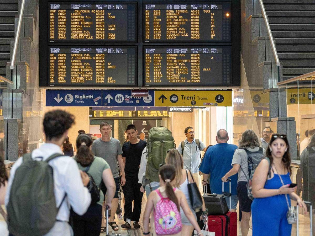 https://www.quotidianodelsud.it/wp-content/uploads/2026/08/sciopero-treni-due-ipa-fg.jpeg