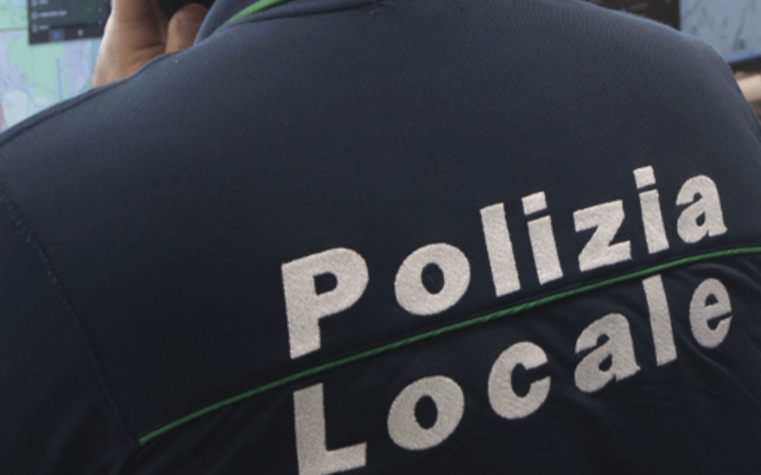 Milano, peculato e falso: arrestati cinque agenti della Polizia locale