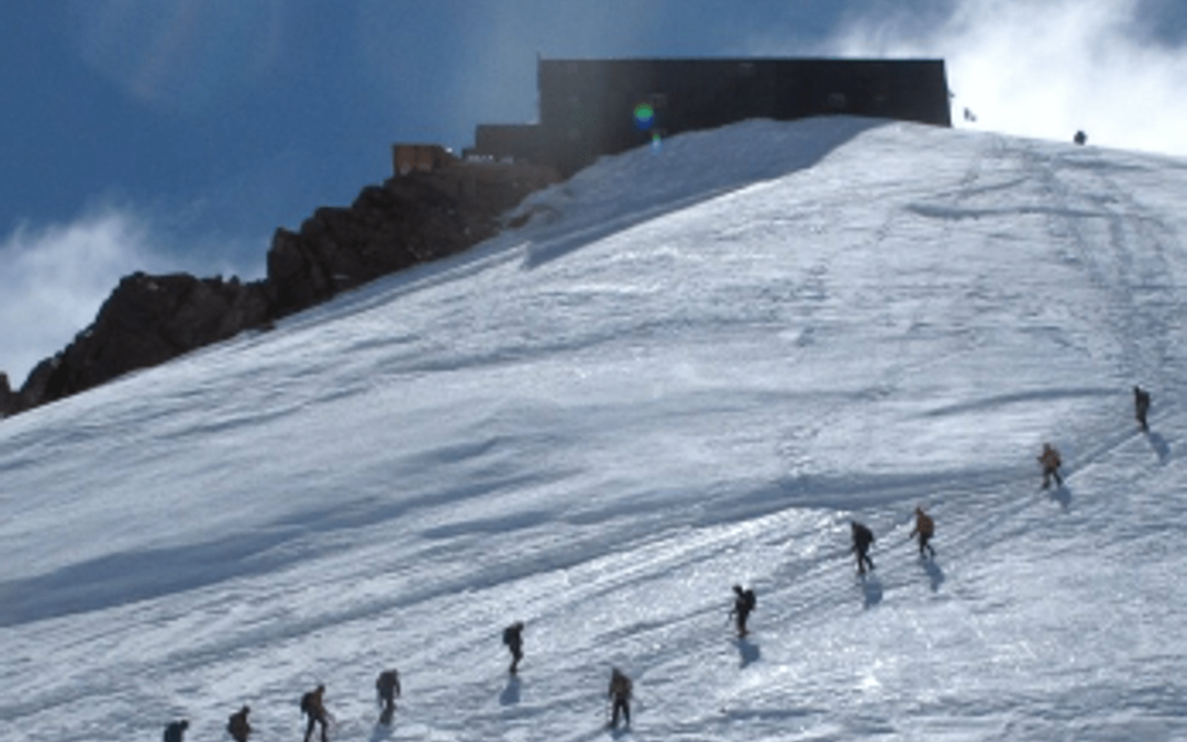 Ritrovati i corpi di due alpinisti belgi scomparsi nel 1992, identificati grazie al Dna