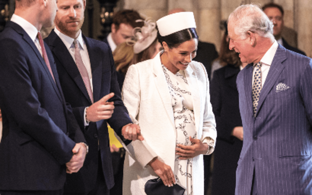 Harry e Meghan tornano nel Regno Unito, la decisione ‘spiazza’ Re Carlo: cosa è successo