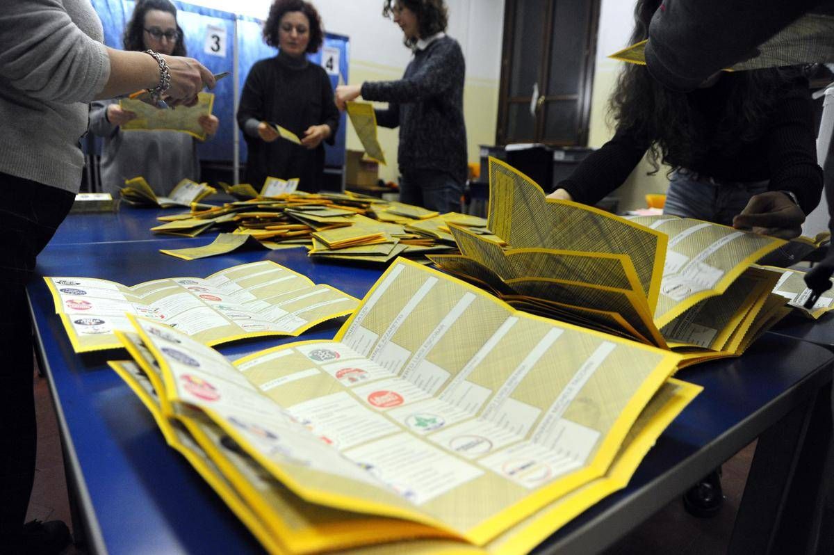 https://www.quotidianodelsud.it/wp-content/uploads/2026/08/spoglio-schede-elettorali-votazioni-politiche-deeel-4-marzo.jpeg