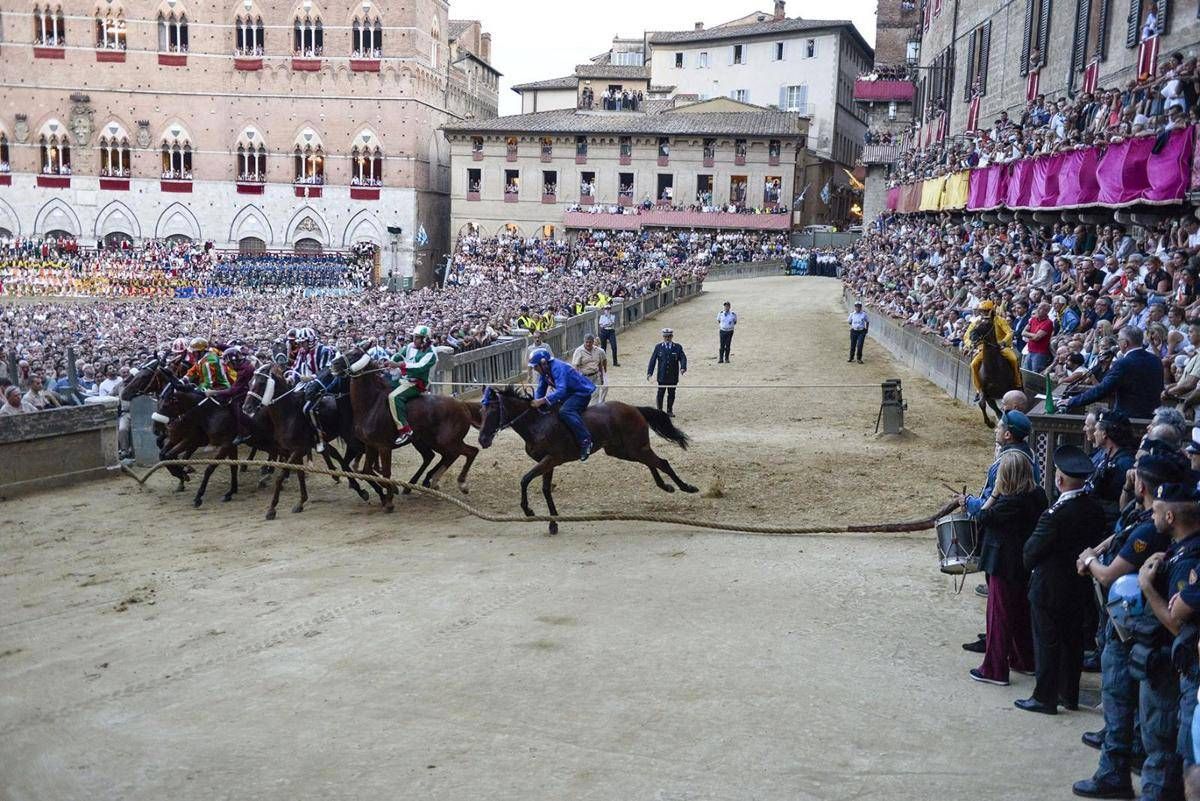 https://www.quotidianodelsud.it/wp-content/uploads/2026/08/tittia9-us-comune-siena.jpeg