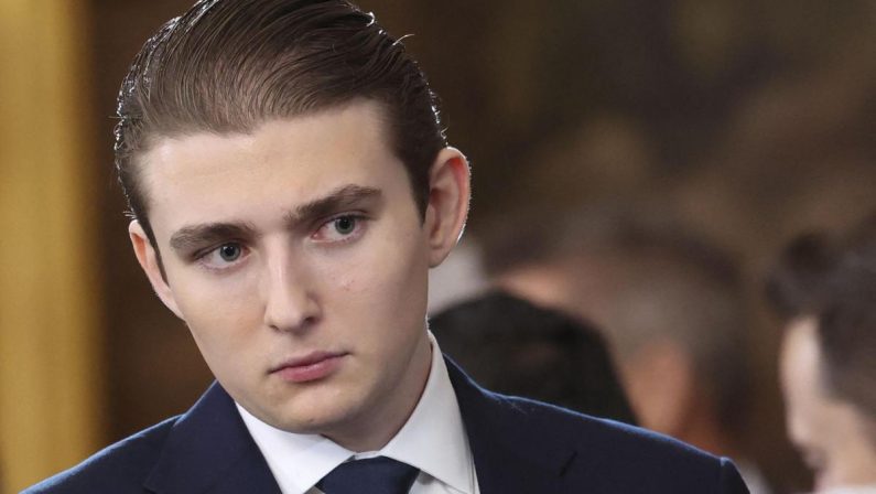 L’Iran minaccia Barron Trump, il figlio del presidente non esce di casa