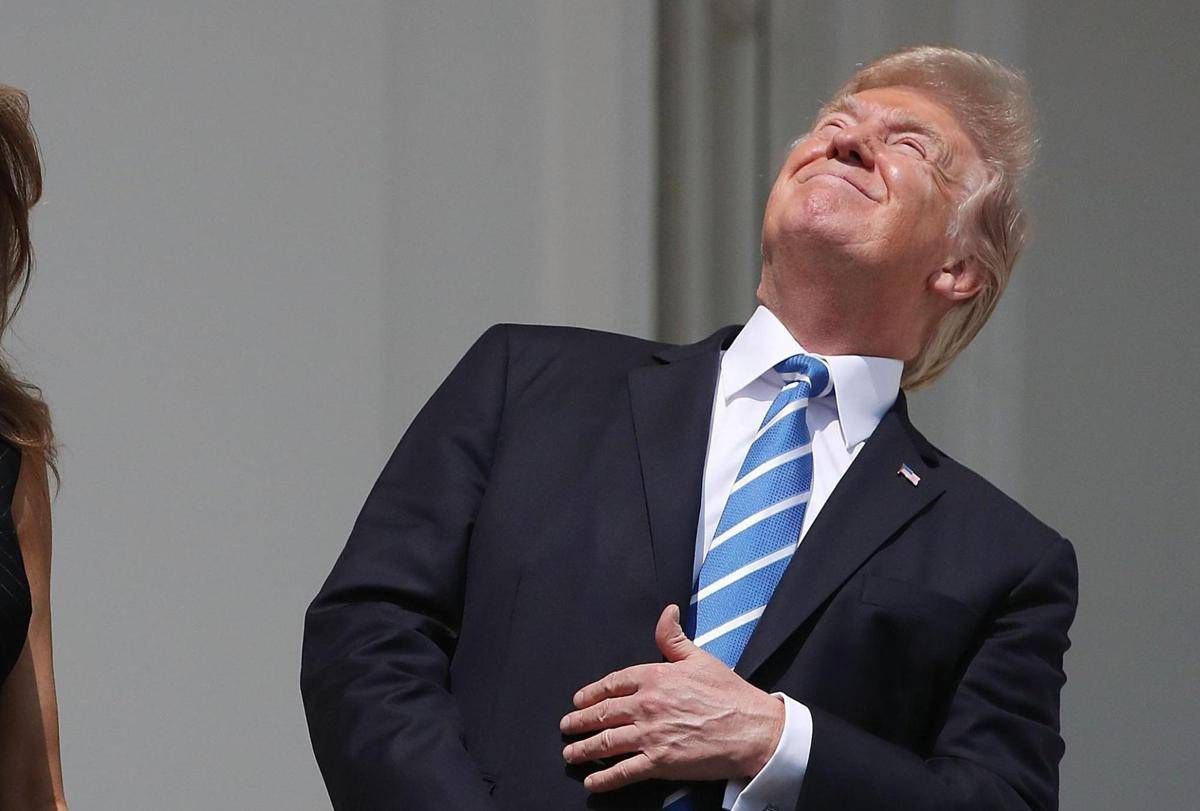 https://www.quotidianodelsud.it/wp-content/uploads/2026/08/trump-eclissi-casa-bianca.jpeg