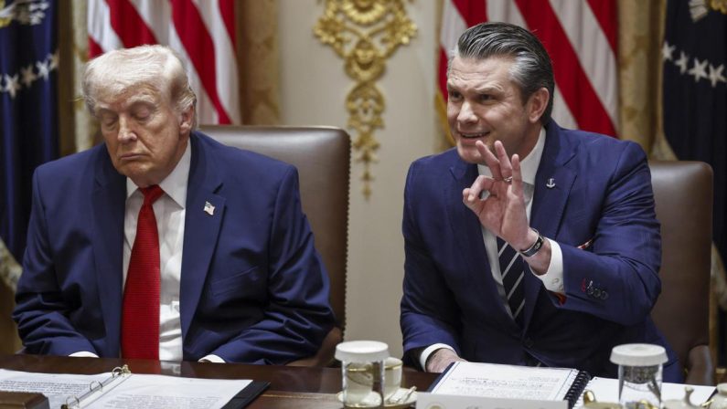 “Usa non possono prolungare la guerra contro l’Iran”, i vertici militari gelano il Pentagono