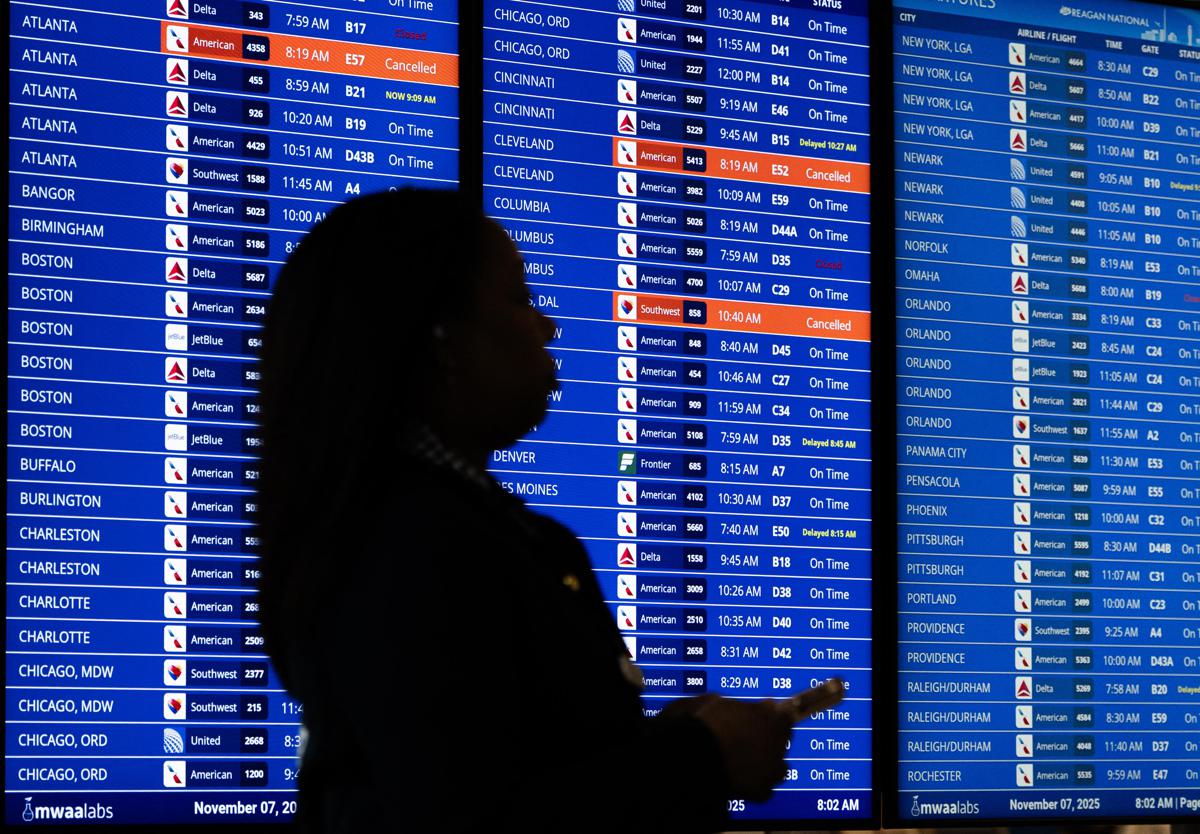 https://www.quotidianodelsud.it/wp-content/uploads/2026/08/usa-aeroporto-afp.jpeg