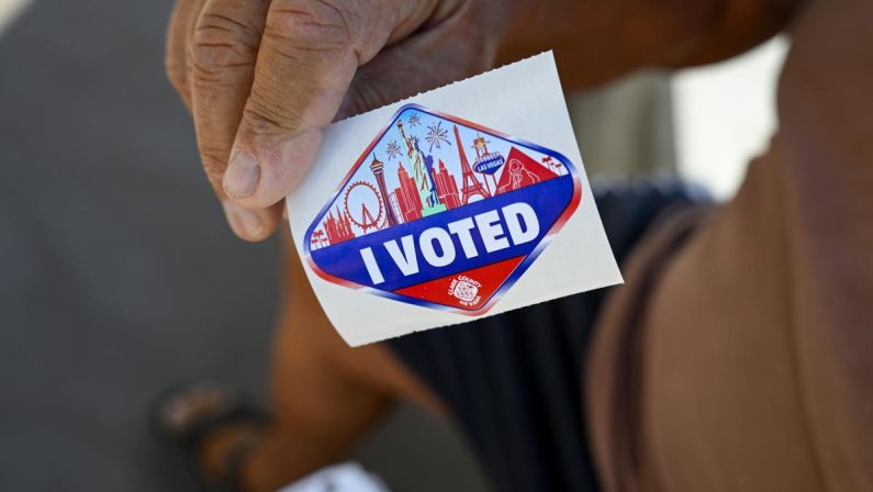 Elezioni Usa, Corte Suprema sblocca la stretta sul voto per posta voluta da Trump