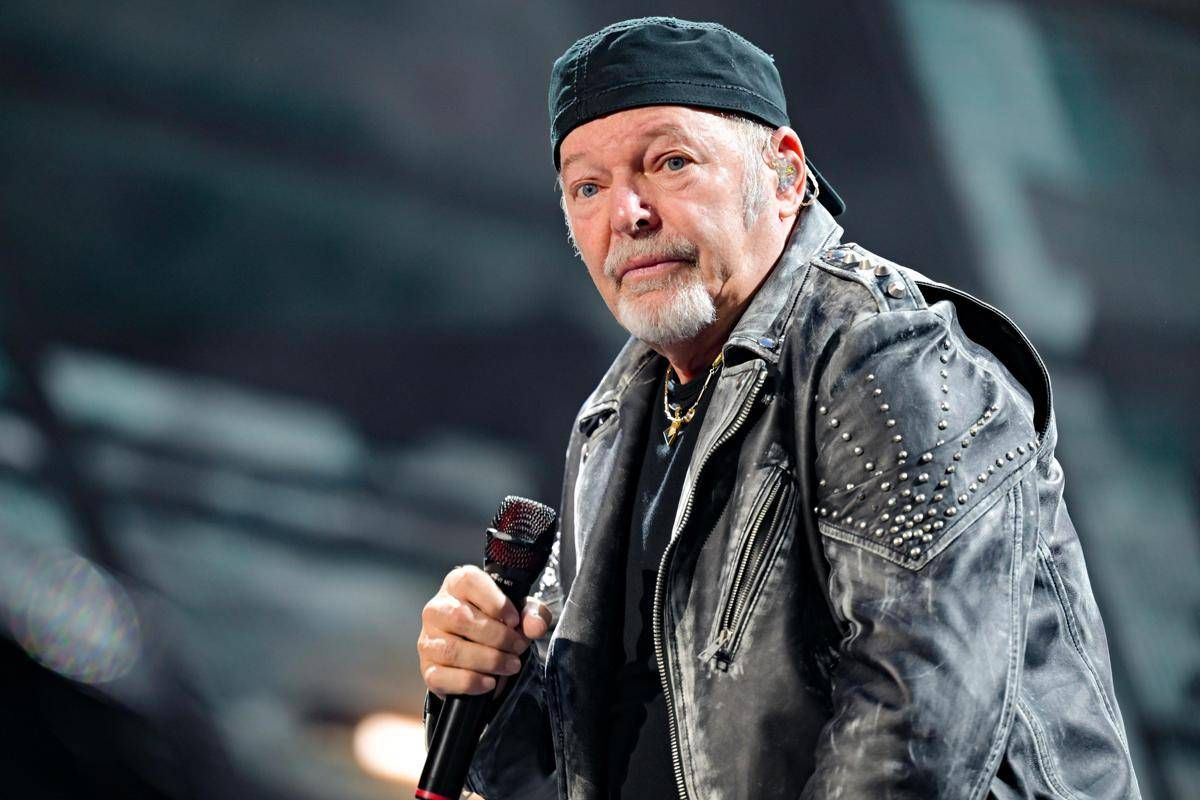 https://www.quotidianodelsud.it/wp-content/uploads/2026/08/vasco-rossi-ipa-fg.jpeg