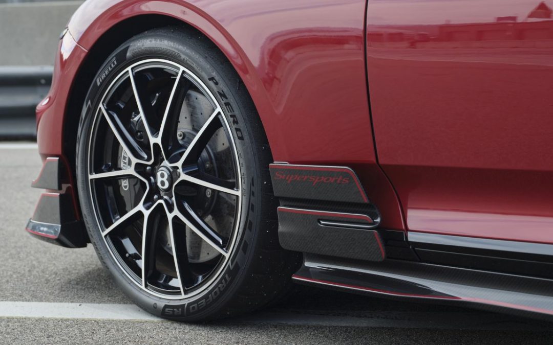 Pirelli P Zero Trofeo RS, accelerazione laterale di 1,3 g per Bentley Supersports