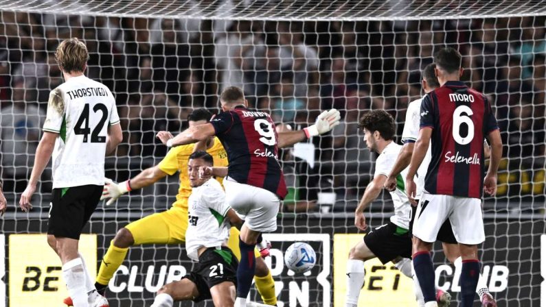 Dovbyk salva il Bologna, il derby col Sassuolo termina 2-2