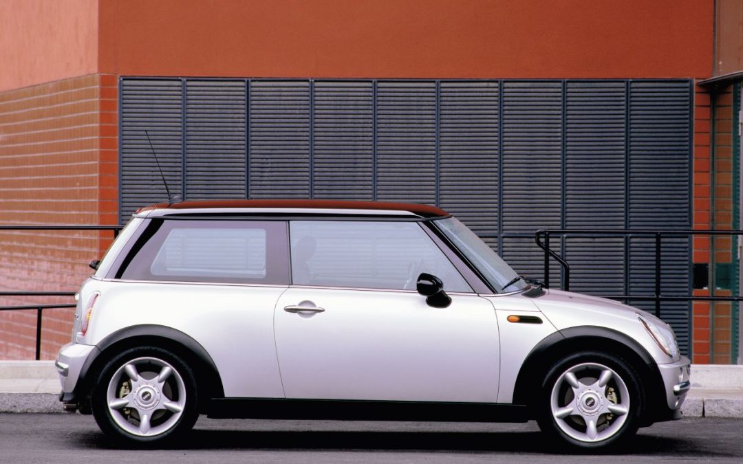 Mini celebra 25 anni in Italia, oltre 480mila vetture vendute dal debutto