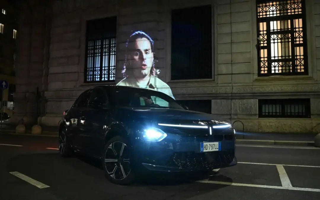 Lancia Ypsilon protagonista del videoclip “Dedica” di Ernia