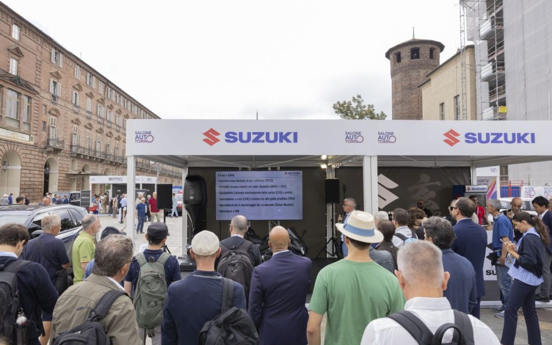 Suzuki, al Salone Auto Torino nuova Across e versione speciale della Gsx-r 1000