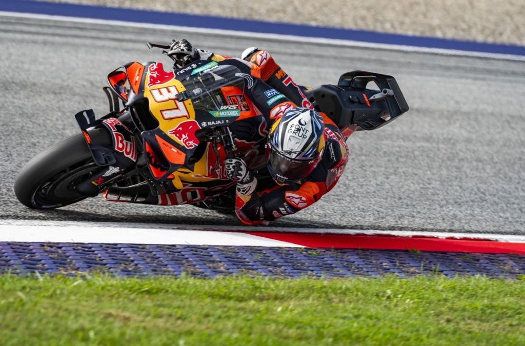 In Austria vince Acosta, secondo Martin e terzo Bezzecchi