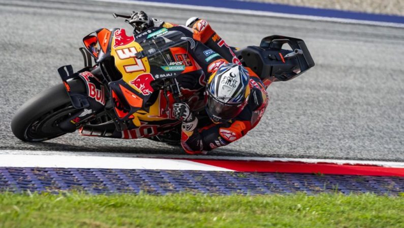 In Austria vince Acosta, secondo Martin e terzo Bezzecchi