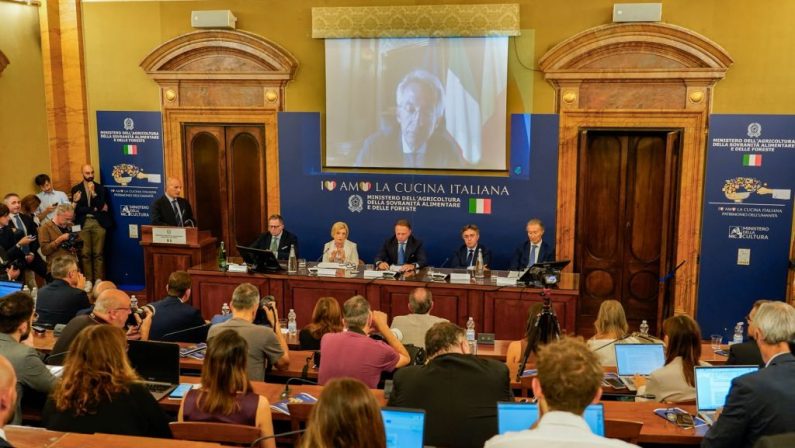 Al via l’edizione 2026 della “Carta Dedicata a Te”, 1.000 euro per le famiglie