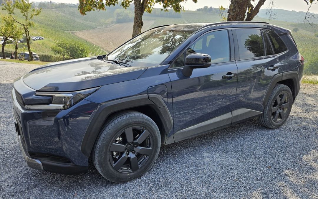 Suzuki Across, 309 CV e trazione integrale per la nuova ammiraglia / Video