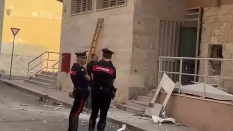 Brindisi, assalto al Postamat con la tecnica della “marmotta”