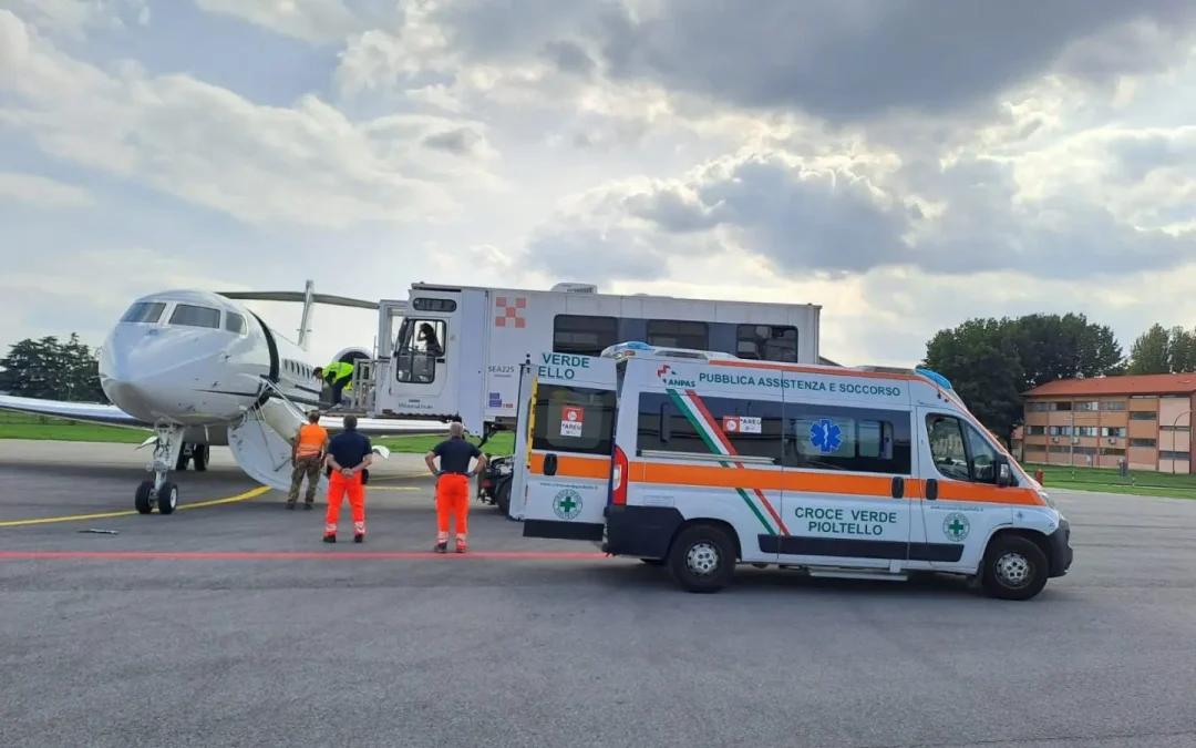 Aeronautica Militare, trasporto sanitario d’urgenza da Lamezia a Milano per un uomo in pericolo di vita