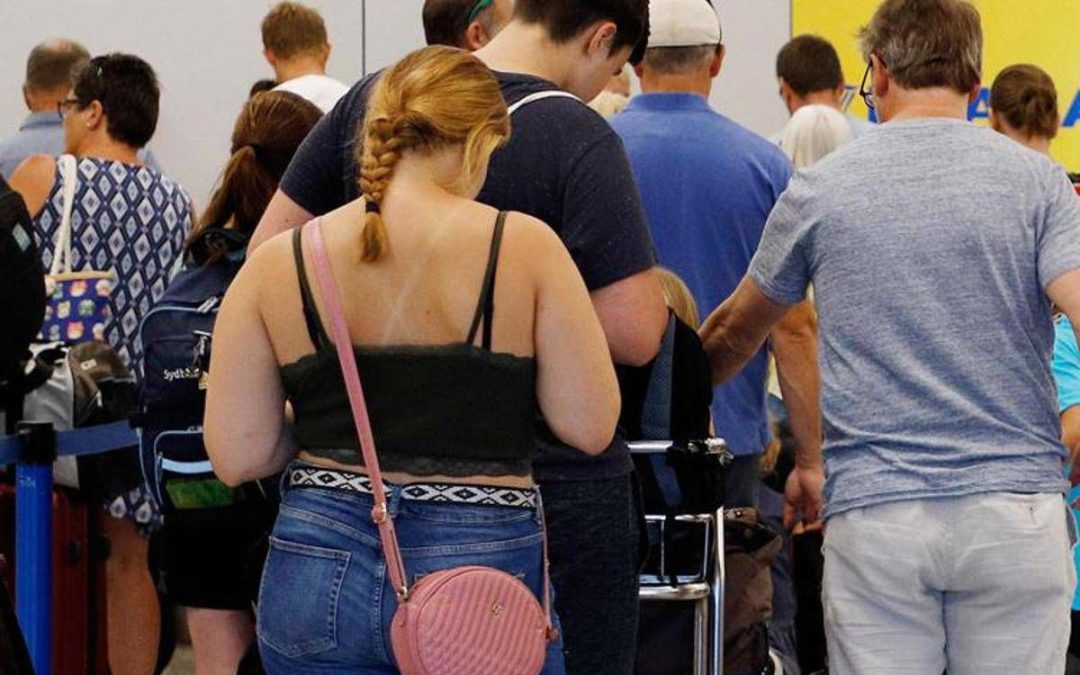 Usa, operai tranciano cavo della fibra ottica in un cantiere: voli sospesi nei principali aeroporti della costa orientale