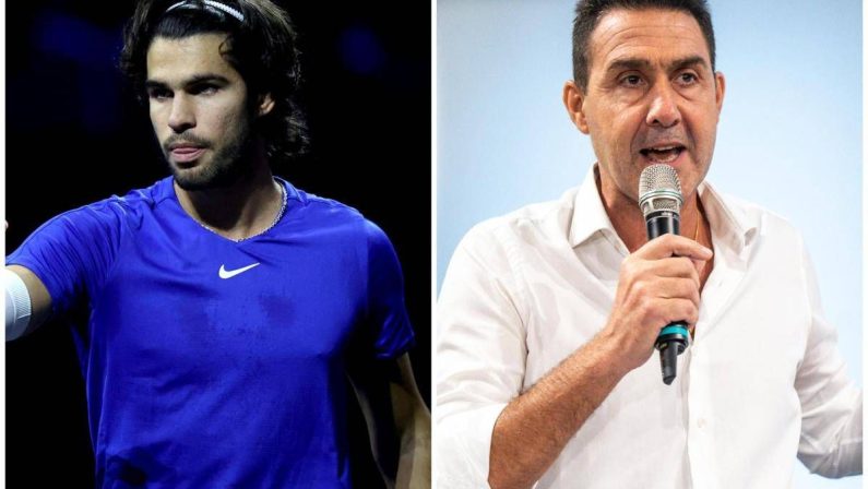 Alcaraz si spoglia e donne riprendono, Vannacci: “Questo non è patriarcale?”