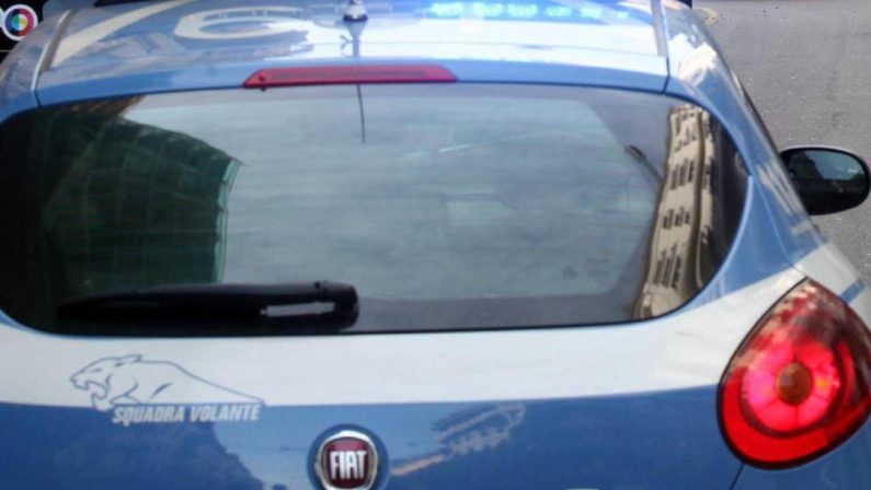 Bologna, 23enne rapito e colpito con un machete: chiesto riscatto, arrestati 3 sequestratori