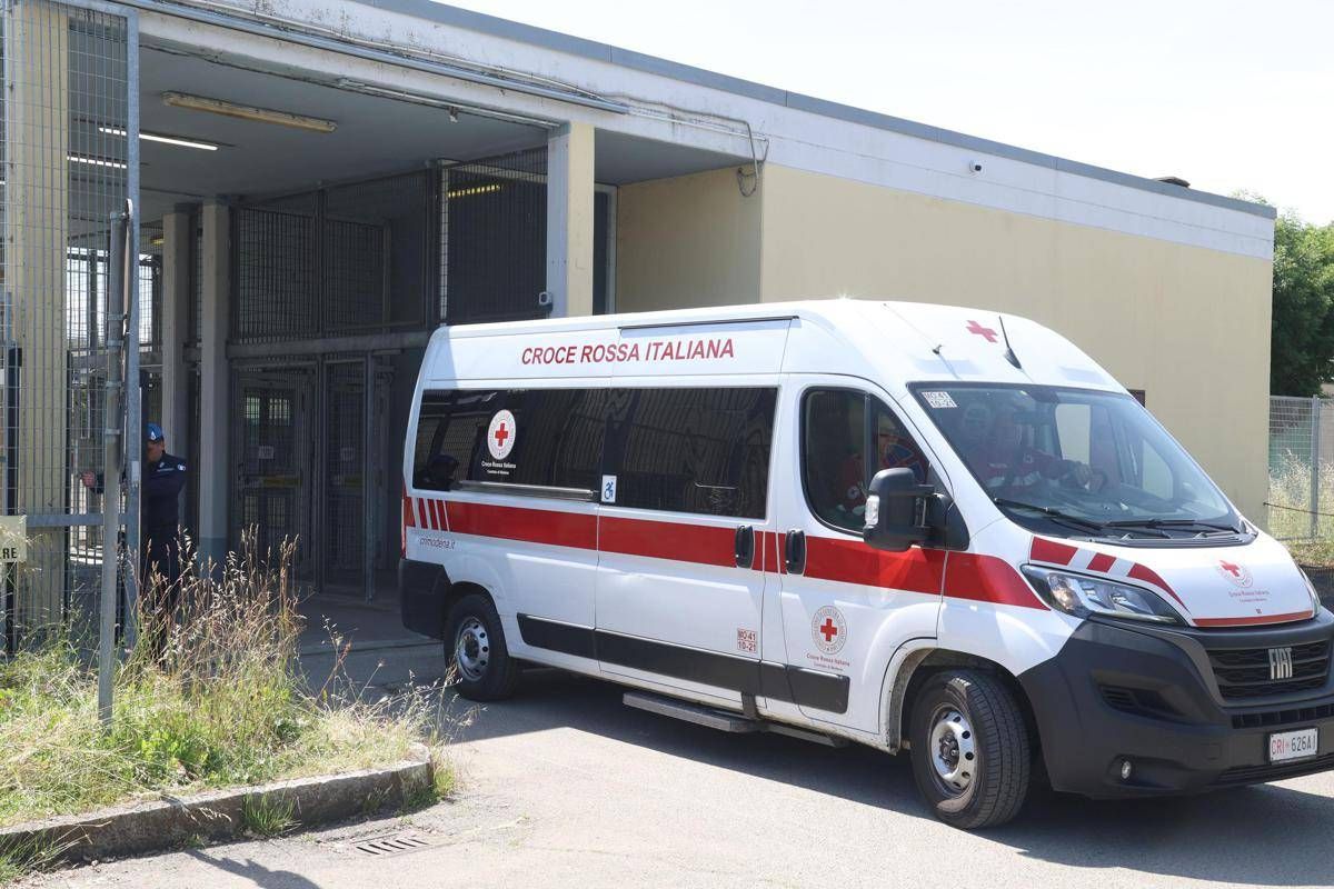 https://www.quotidianodelsud.it/wp-content/uploads/2026/09/ambulanza-11.jpeg
