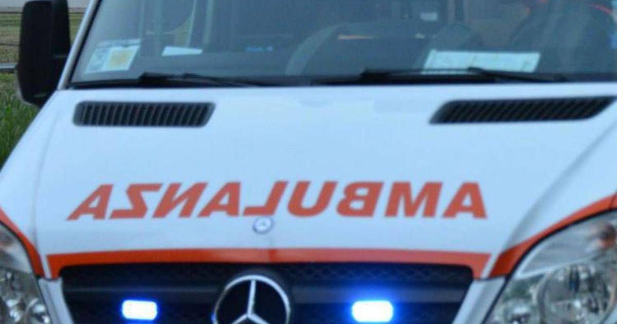 https://www.quotidianodelsud.it/wp-content/uploads/2026/09/ambulanza-crepuscolo-tagliata-fg-e1791224970170.jpeg