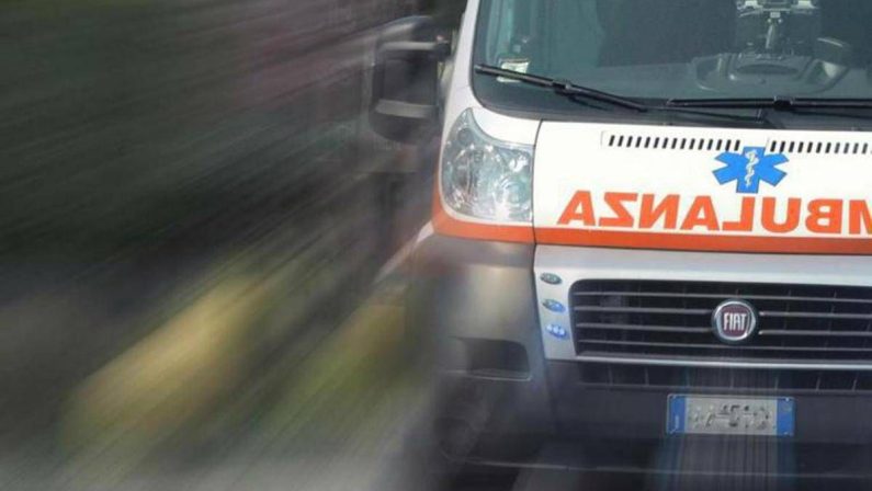 Incidente sull’Aurelia nel genovese, auto travolge ciclisti: due morti