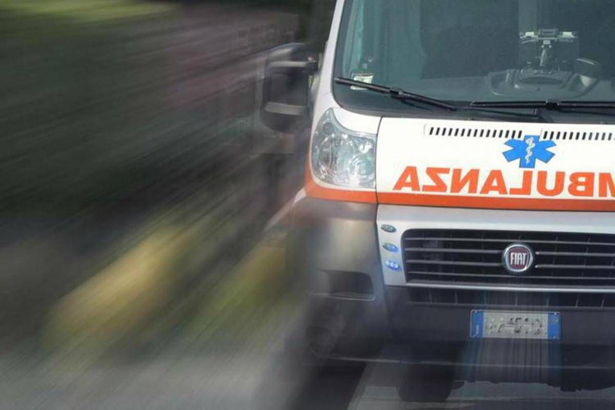 https://www.quotidianodelsud.it/wp-content/uploads/2026/09/ambulanza-fg-1811.jpeg