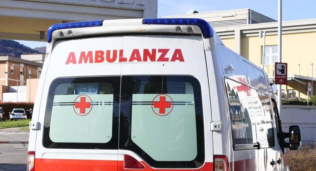 Tragedia al Rally di Trapani, auto fuori strada: un morto e due feriti