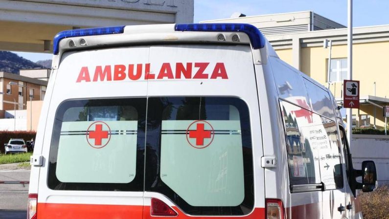 Tragedia al Rally di Trapani, auto fuori strada: un morto e due feriti