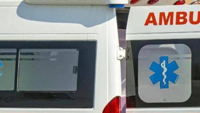 Tamponamento sull’A2 a Reggio Calabria: 15 auto coinvolte, due feriti