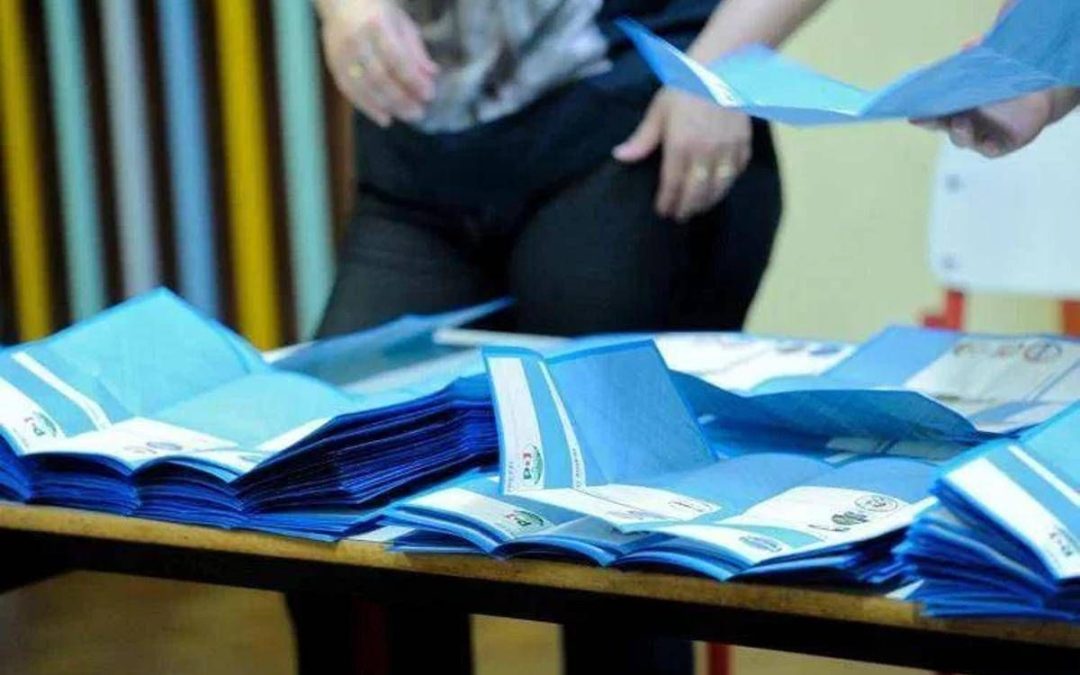Sondaggio politici, Pd più vicino a Fratelli d’Italia. Vannacci sale ancora