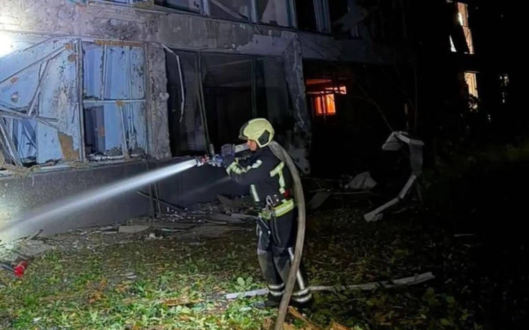 Ucraina, Kiev sotto attacco: diversi feriti. Drone uccide comandante russo