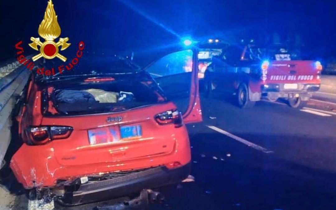 Grosseto, auto contro guard-rail sull’Aurelia: muore una donna di 71 anni