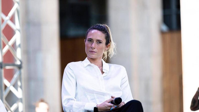 Regina Baresi ricoverata al San Raffaele: “Ho un’infezione renale con due ascessi”