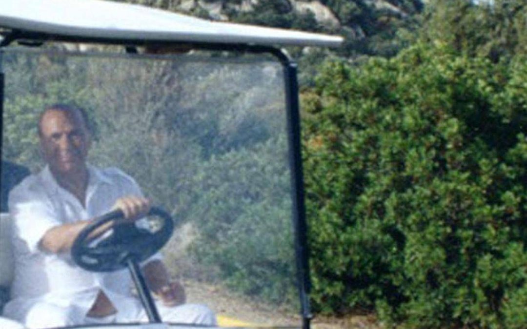 Berlusconi, figli e amici storici arrivati in Sardegna: pranzo di famiglia a Villa Certosa in ricordo del Cav