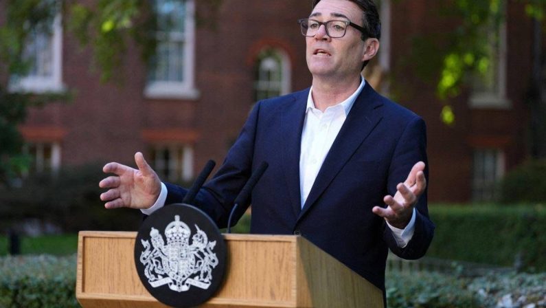 Usa-Gb, Portes (King’s College): “Per Burnham incontrare Trump sarà un puro esercizio di limitazione danni”