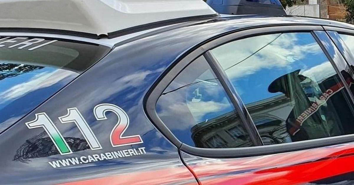 https://www.quotidianodelsud.it/wp-content/uploads/2026/09/carabinieri-112-auto.jpeg