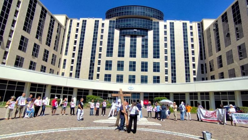 Emodinamica h24 e servizi sanitari carenti, i comitati di Vibo protestano alla Regione Calabria