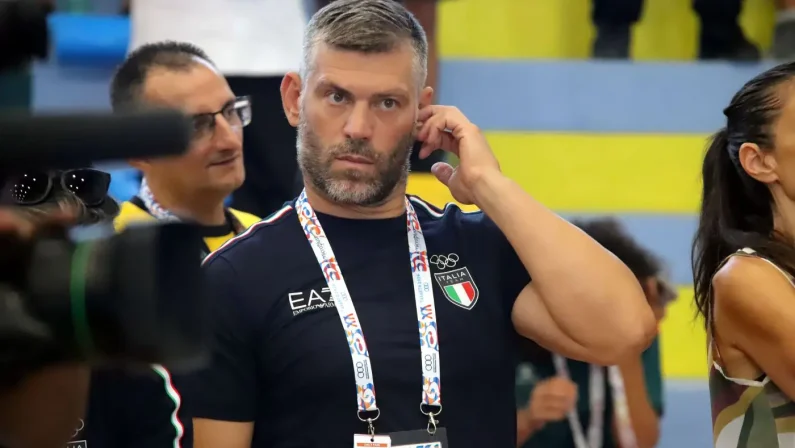 Boxe, Clemente Russo annuncia il ritorno sul ring a 44 anni: a novembre la sfida a Elmaghraby