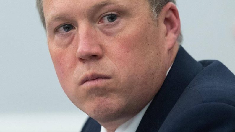 Usa, Dan Driscoll si dimette: chi è il ‘drone guy’ voluto da Trump