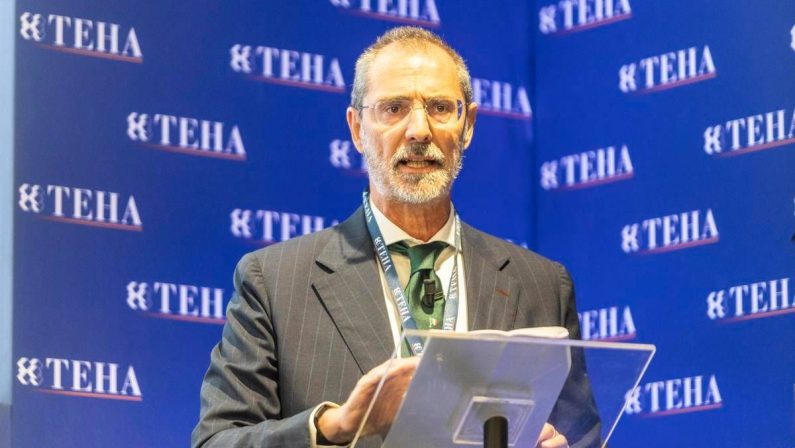 De Molli: “Stanchi di narrazioni catastrofiste che distruggono disegno europeo”