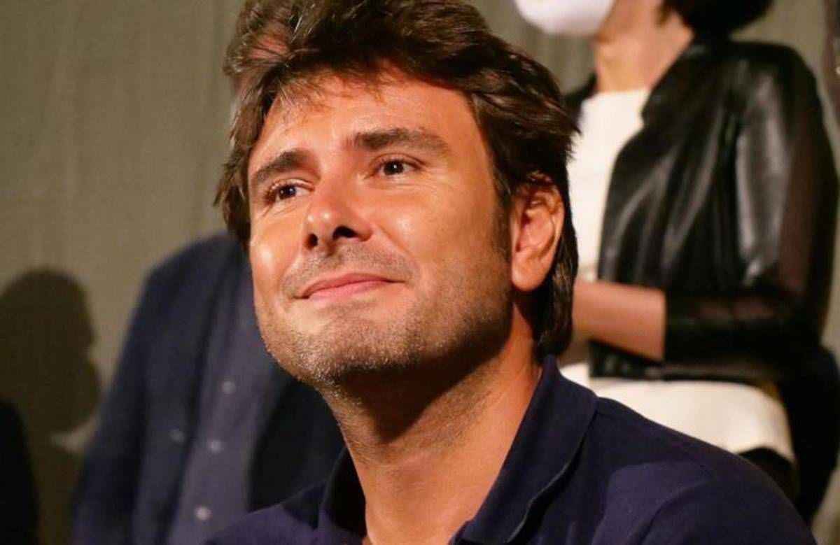 https://www.quotidianodelsud.it/wp-content/uploads/2026/09/dibattista-tshirt-fg.jpeg
