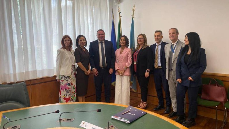 ‘Il Difensore civico tra i banchi di scuola’, IV edizione del progetto sulla legalità