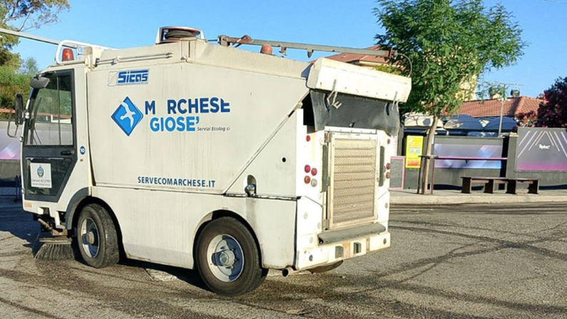 Cutro, nessun margine per ridurre la Tari: l’Area tecnica gela la Giunta
