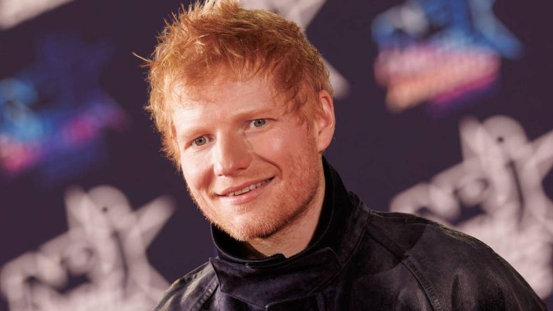 Ed Sheeran rompe il silenzio: “A Gaza situazione catastrofica e ingiustificabile”