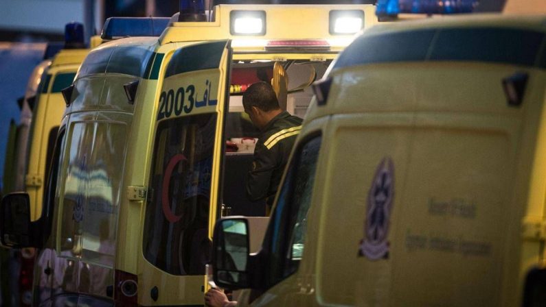 Egitto, autobus si ribalta: 16 morti nel Sinai