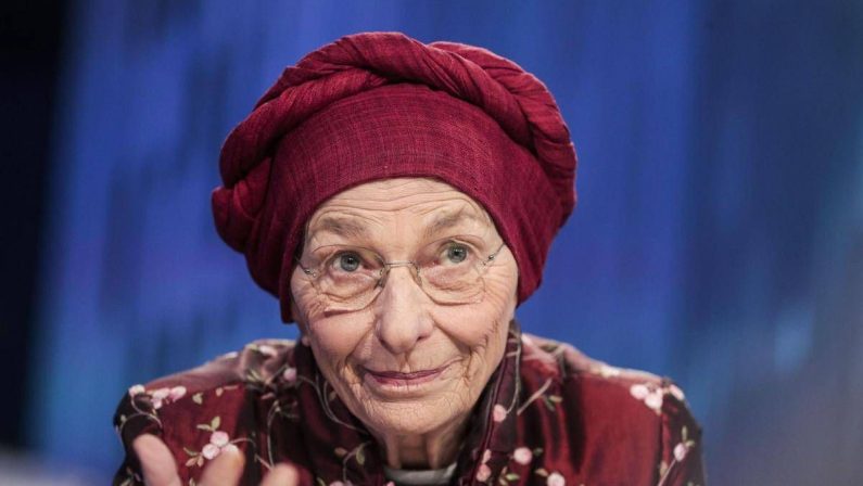 Addio a Emma Bonino, una vita in nome della libertà. Mattarella: “Punto di riferimento”. Martedì le esequie di Stato